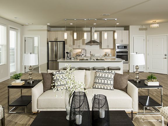 4th image of 1325 Boland Pl #1007