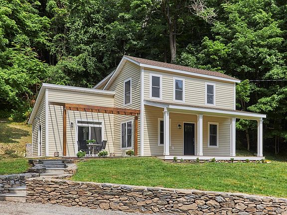 2nd image of 621 Milan Hollow Road