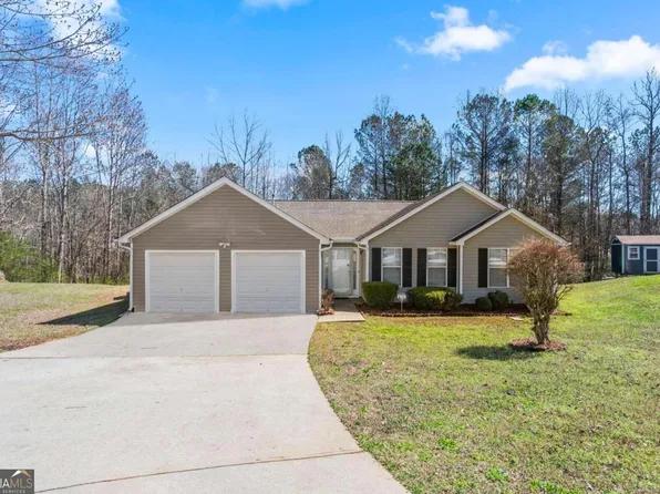 5148 Round Table Dr, Ellenwood, GA 30294
