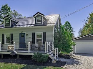 1366 E Twinsburg Rd, Macedonia, OH 44056