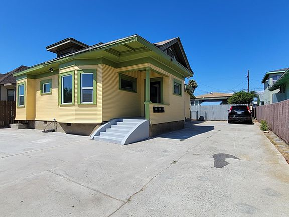 3rd image of 2260 Julian Ave #2260