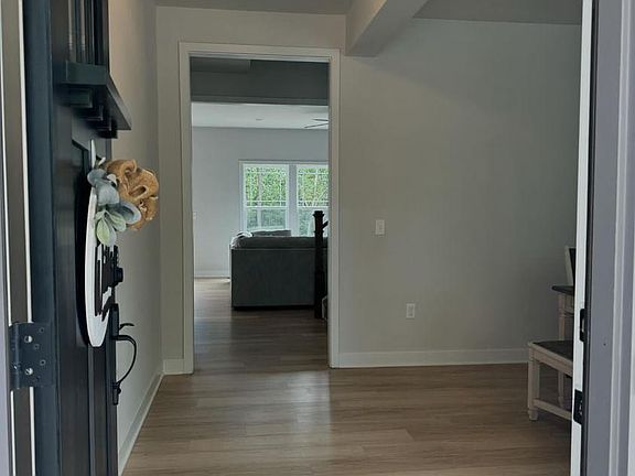 5th image of 244 Olde Concord Rd