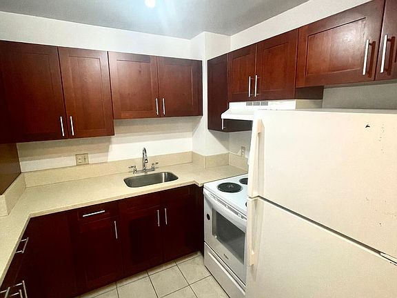 5th image of 55 S Kukui St APT 204