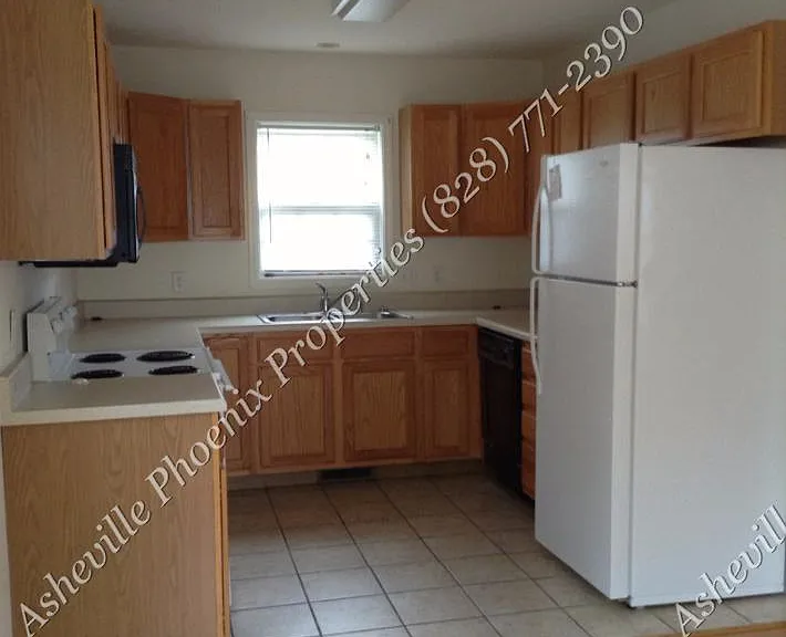 101 Lanier Ln #A — Photo 2