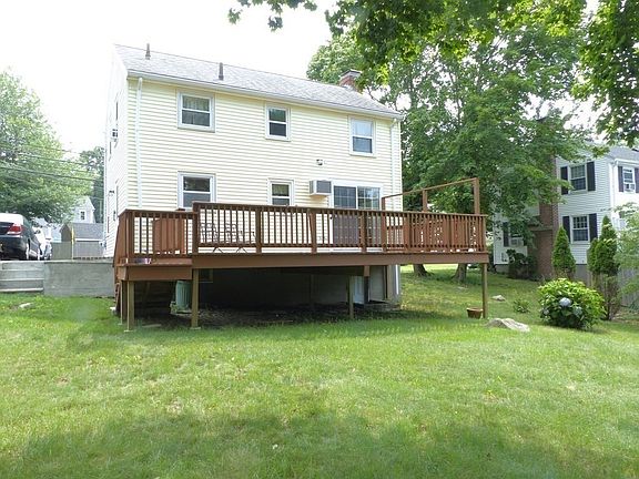 3rd image of 112 Peach St