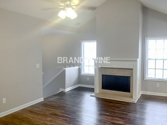 4th image of 5832 Mays Ridge Ct