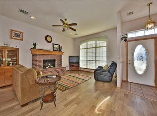 6101 SE 10th St, Midwest City, OK 73110