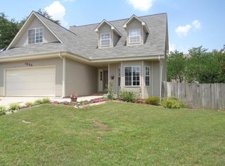 1225 Folkstone Pl, Knoxville, TN 37931