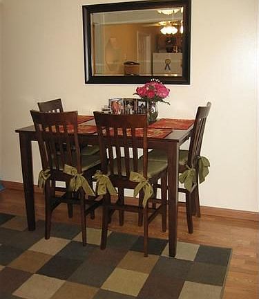 4th image of 4231 Bennington Blvd #15-B