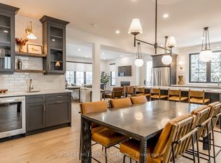 271 Codrington St, Barrie, ON L4M 1S7