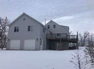 3109 107th St NE, Dunseith, ND 58329