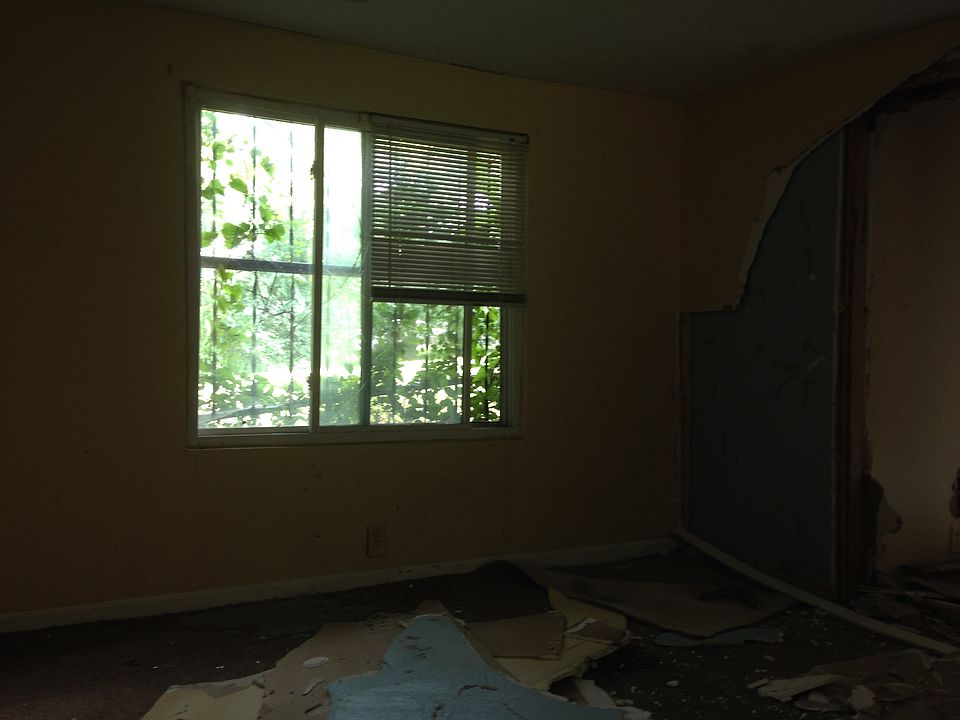 1st image of 8153 Brooklyn Ave