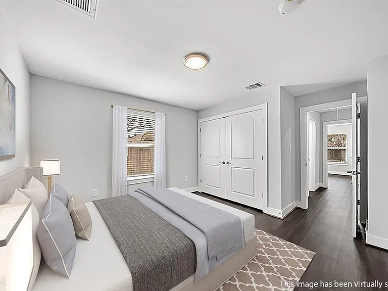 1511 McNeil St — Photo 9
