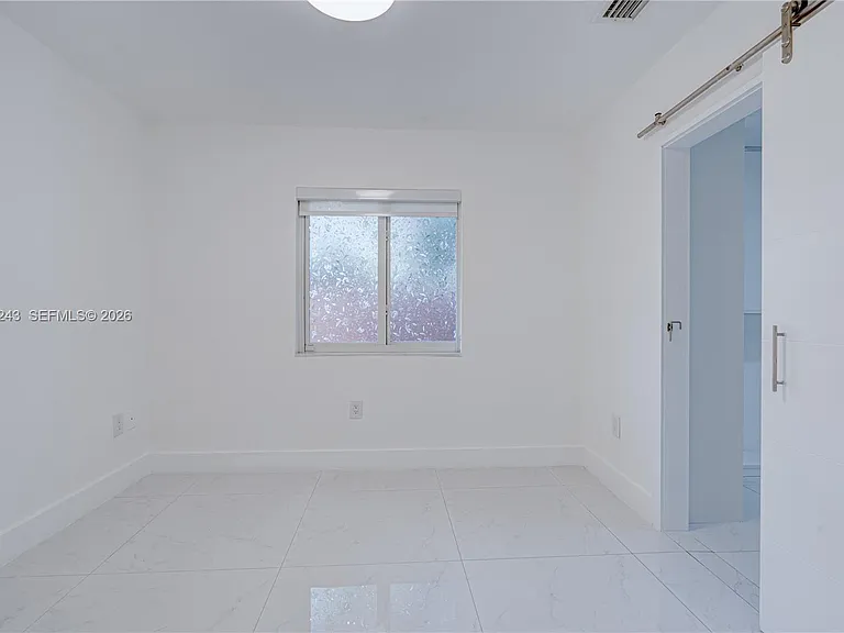 773 Woodcrest Rd — Photo 41