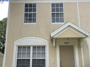 2469 Lake Woodberry Cir, Brandon, FL 33510