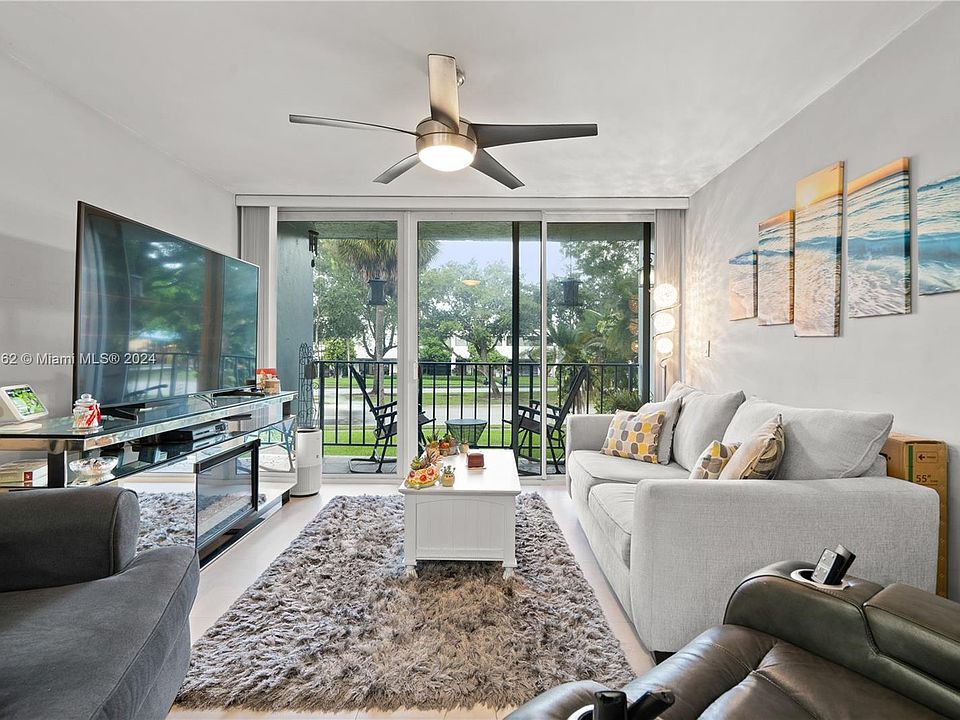 1st image of 210 Fontainebleau Blvd APT 205