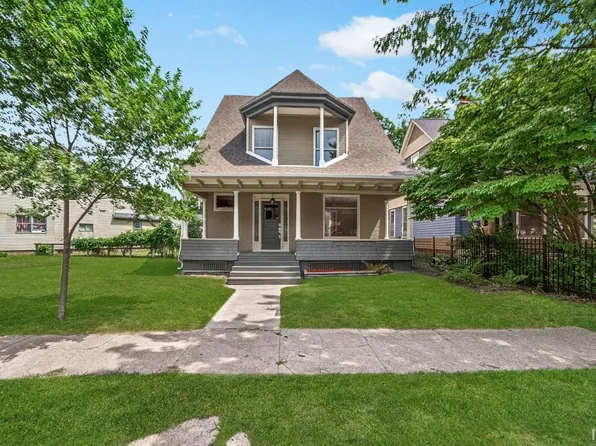 724 Portage Ave, South Bend, IN 46616