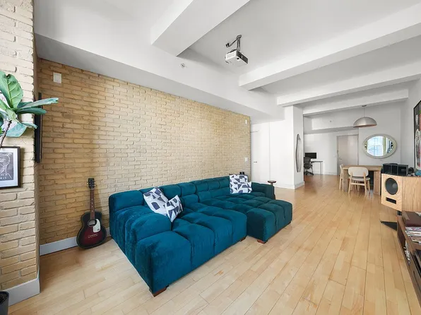 80 Chambers St APT 9C, New York, NY 10007