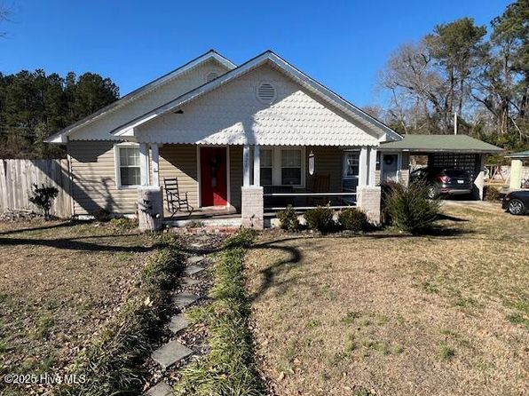 9281 Morgan Street, Laurel Hill, NC 28351
