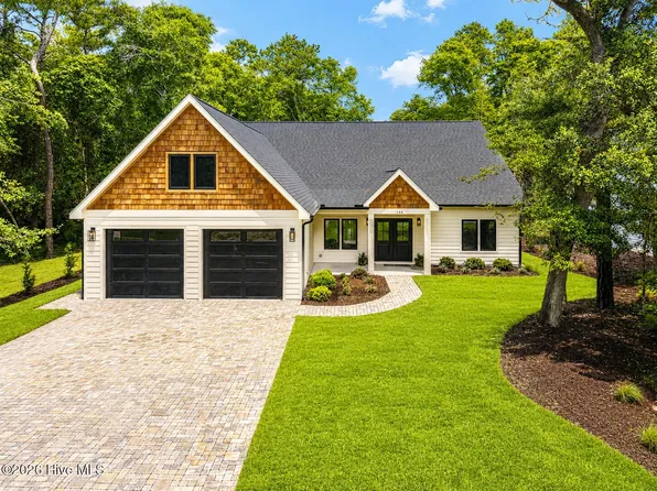 138 Mimosa Boulevard, Pine Knoll Shores, NC 28512