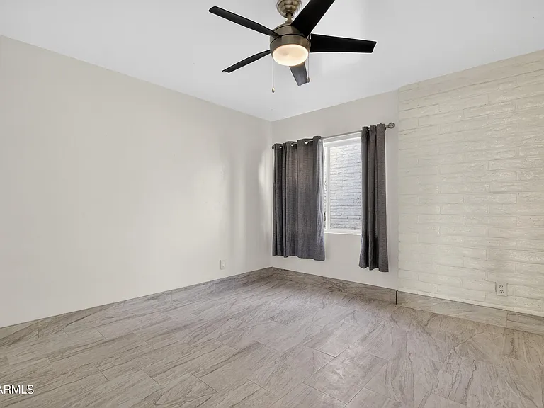 2925 N 38th St #2 — Photo 12