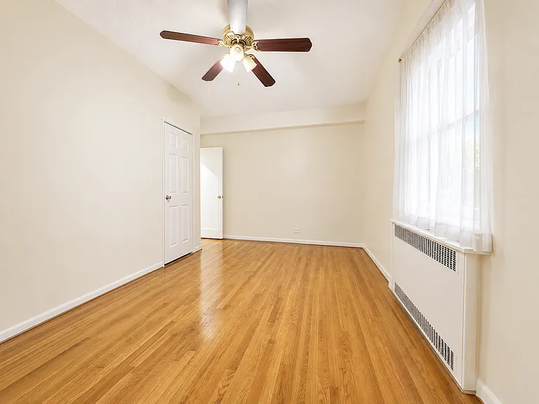 33-38 Parsons Blvd #203 — Photo 9