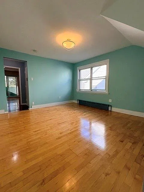 8671 20th Ave — Photo 2