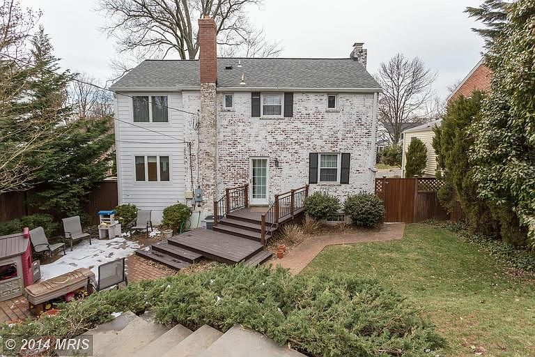 2nd image of 113 N Granada St