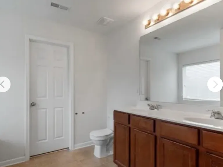 1017 Willow Wind Dr — Photo 7