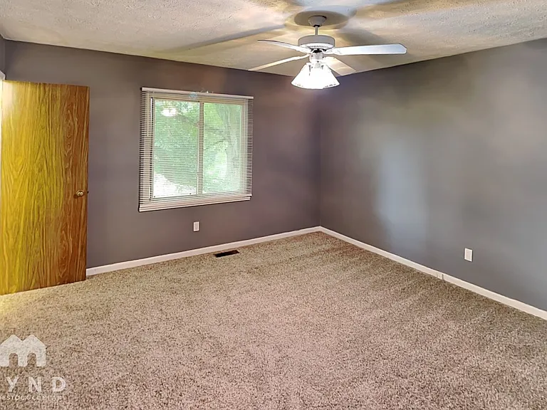4549 Strickland Blvd — Photo 5