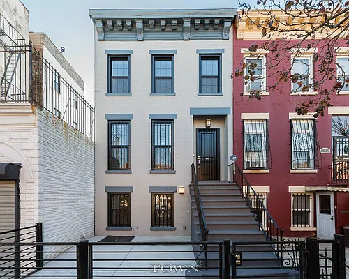 Sold by Town Residential | media 21