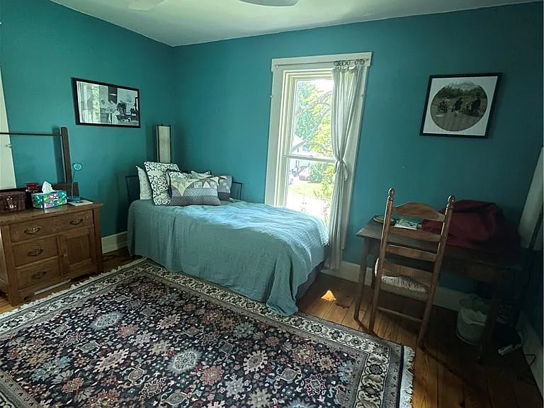 113 Marshall St — Photo 25