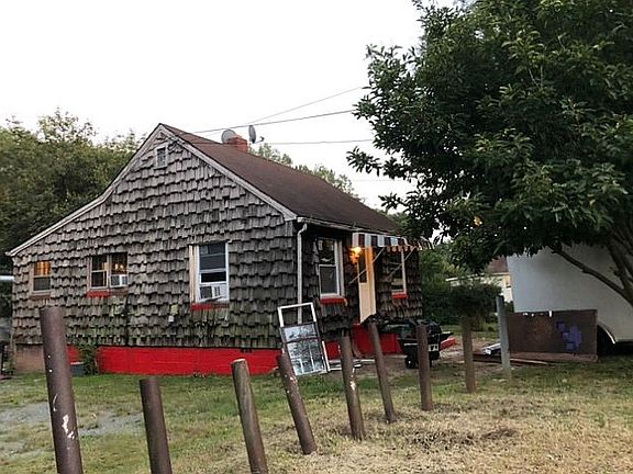 Side view main house