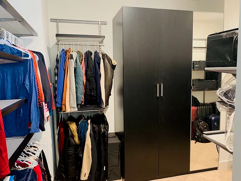 Walk in Closet