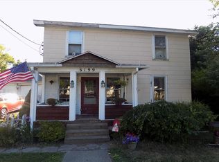 6199 Locust St, Williamson, NY 14589