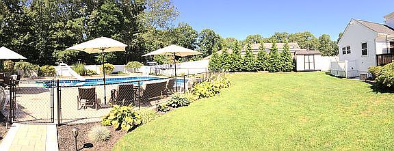 2nd image of 26 Layton Ln
