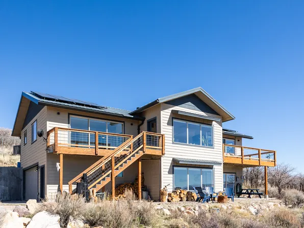 277 Crestview Dr, Coalville, UT 84017