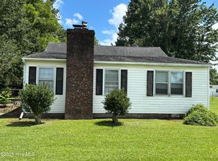 425 E Thurman Rd, New Bern, NC 28560