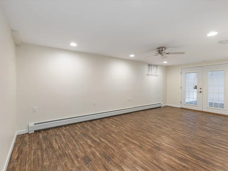 387 Main St #1 — Photo 13