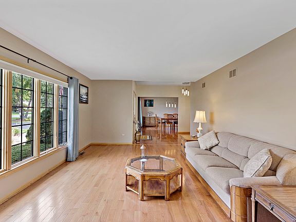 4th image of 12021 W Castle Dr