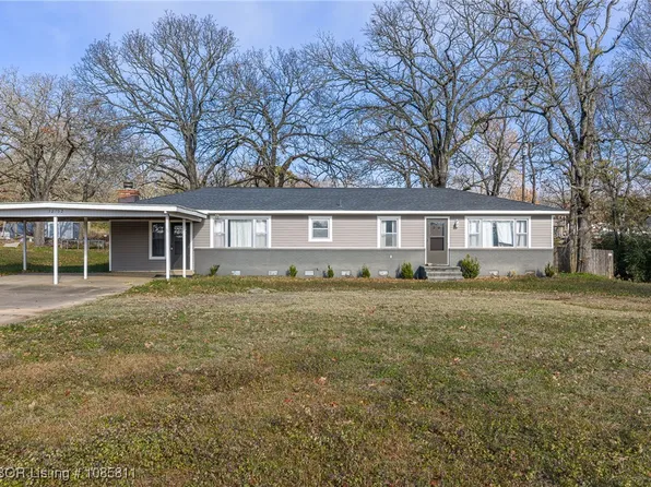 32702 Highway 22, Charleston, AR 72933