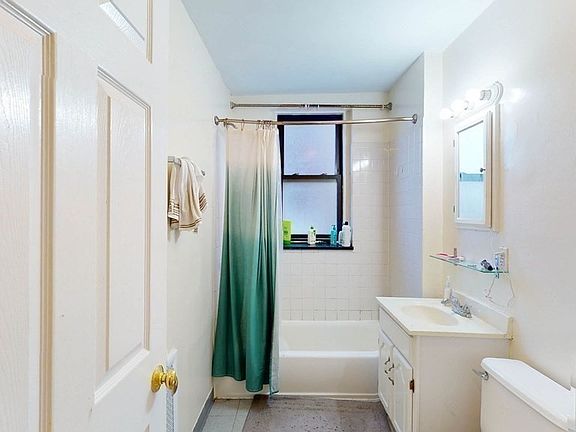 5th image of 1400 Commonwealth Ave APT 3