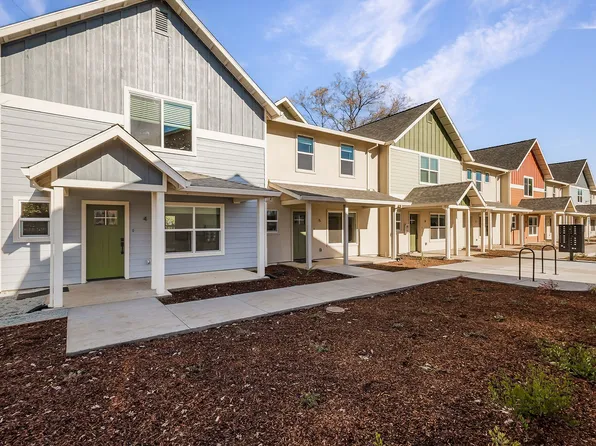 Floral East Apartment Homes, 2501 Floral Ave #8, Chico, CA 95973