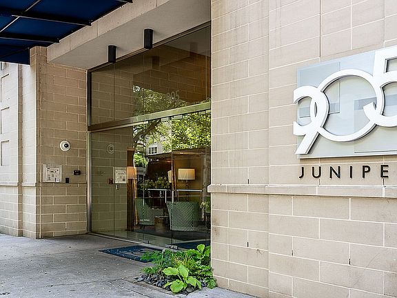 Amazing boutique condo!