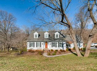 2121 Hampton Ct, Fallston, MD 21047