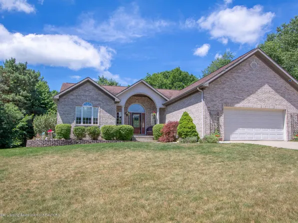 713 Waverly Rd, Dimondale, MI 48821