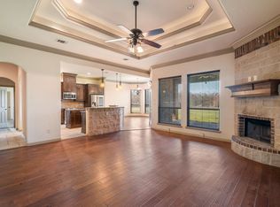 124 Mill Crossing Ln, Springtown, TX 76082