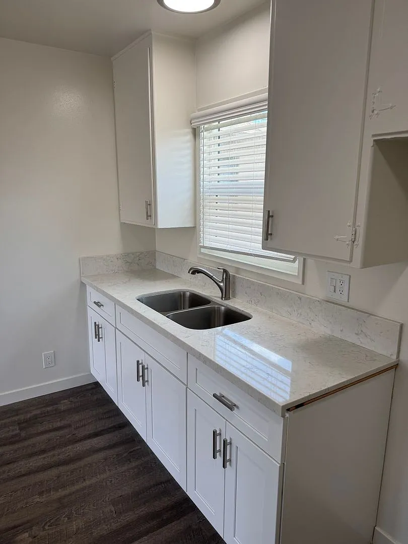 302-302.5 N Bush St - Offboarding TBD — Photo 2