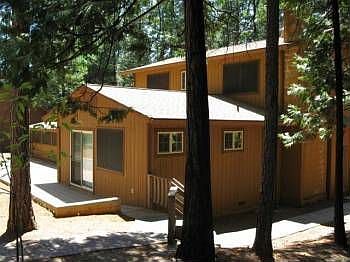 3rd image of 2042 Mokelumne Dr E