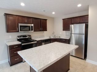 209 Moscato Cir, Vine Grove, KY 40175